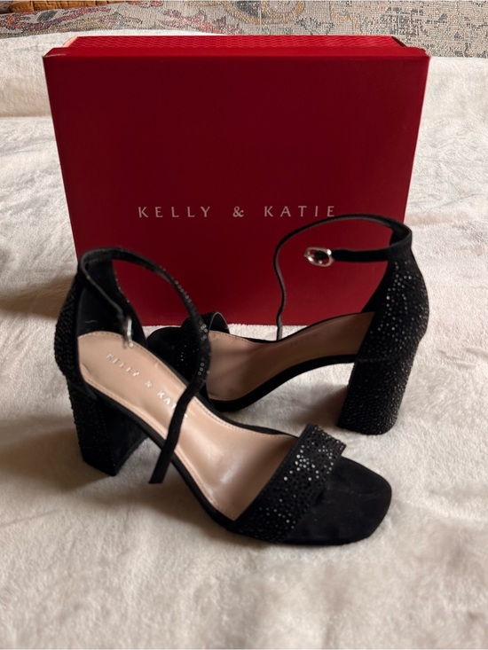 Kelly & Katie Shoes - Kelly & Katie Black Embellished Block Heels
